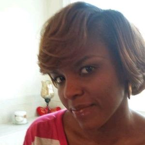 Meet your Posher, Janelle